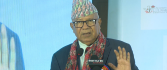 प्रचण्ड र ओलीबीचको सत्ता सहकार्यमा माधव नेपाल असन्तुष्ट प्रचण्ड र ओलीबीचको सत्ता सहकार्यमा माधव नेपाल असन्तुष्ट