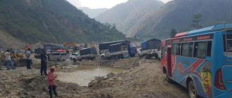 बिपी राजमार्गमा रातको समयमा यात्रुबाहक सवारी सञ्चालनमा रोक