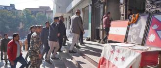 जेनजी आन्दोलनका क्रममा आगजनी भएको कांग्रेस पार्टी कार्यालयको अनुगमनमा सरकारी टोली