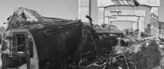 थाइल्याण्डमा गुडिरहेको यात्रुवाहक रेलमाथि क्रेन खस्दा २२ जनाको मृत्यु, ५५ जना घाइते