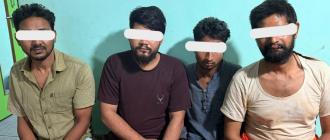 मध्यरातमा परोपकार घाटमा अश्लील हर्कत गर्ने ४ जना पक्राउ मध्यरातमा परोपकार घाटमा अश्लील हर्कत गर्ने ४ जना पक्राउ