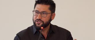 संसद्को अवरोध खुलाउन विपक्षीसँग छलफलमा रवि लामिछाने संसद्को अवरोध खुलाउन विपक्षीसँग छलफलमा रवि लामिछाने