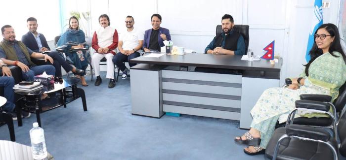 रास्वपा सचिवालय बैठक : पार्टी, संसद् र सरकारको सम्बन्ध बलियो बनाउनुपर्छ रास्वपा सचिवालय बैठक : पार्टी, संसद् र सरकारको सम्बन्ध बलियो बनाउनुपर्छ