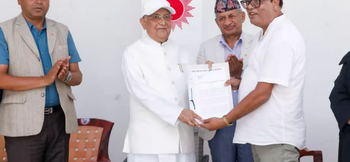 सरकारको प्रतिगामी कदम धेरै टिक्दैन : ओली सरकारको प्रतिगामी कदम धेरै टिक्दैन : ओली