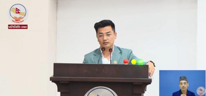 निष्कल राईको प्रश्न : ‘विपद्को समयमा राज्य कहाँ हुन्छ ?’ निष्कल राईको प्रश्न : ‘विपद्को समयमा राज्य कहाँ हुन्छ ?’