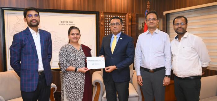 विपद्मा शंकर ग्रुपको उदाहरणीय सहयोग : सरकारलाई ४ करोड रुपैयाँ हस्तान्तरण, २५ सय थान त्रिपाल प्रदान विपद्मा शंकर ग्रुपको उदाहरणीय सहयोग : सरकारलाई ४ करोड रुपैयाँ हस्तान्तरण, २५ सय थान त्रिपाल प्रदान