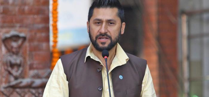 जागरणको आँधीले कोरेको मार्गबाट एक इन्च पनि विचलित हुने छैनौं : रवि लामिछाने जागरणको आँधीले कोरेको मार्गबाट एक इन्च पनि विचलित हुने छैनौं : रवि लामिछाने